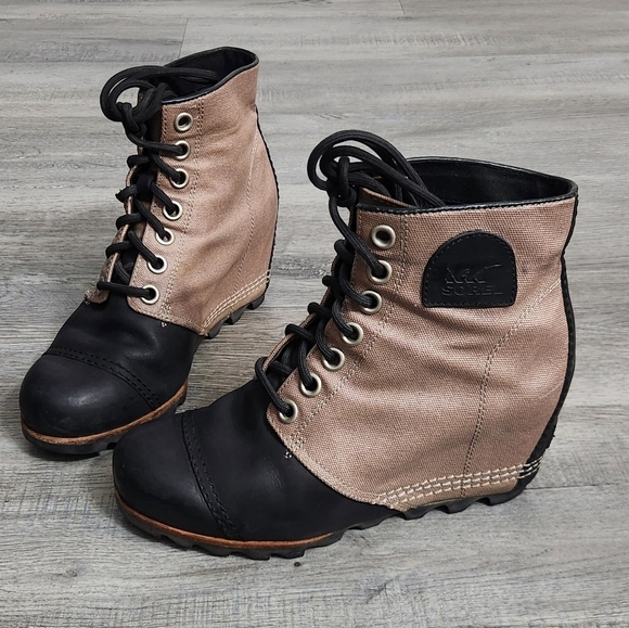 Sorel Joan of Arctic Wedge II PDX Waterproof Lace Up Leather Ankle Booties - Picture 2 of 14